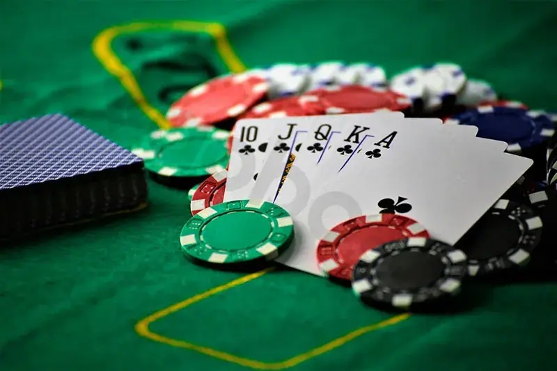 Royal Ace poker